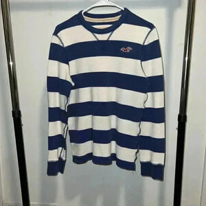 Hollister Long Sleeve Crew Neck Shirt A6